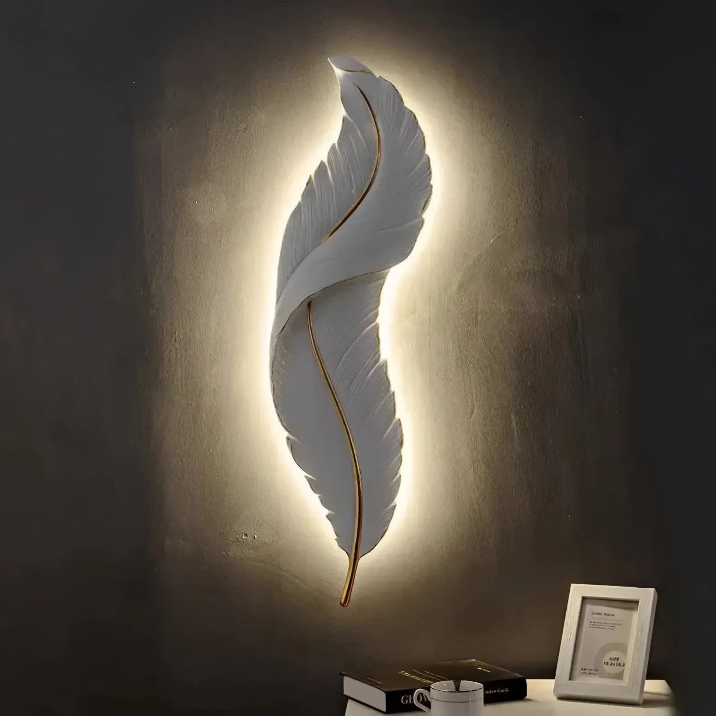 FeatherGlow™ – Dimmable LED Designer Wall Light with Soft Lighting