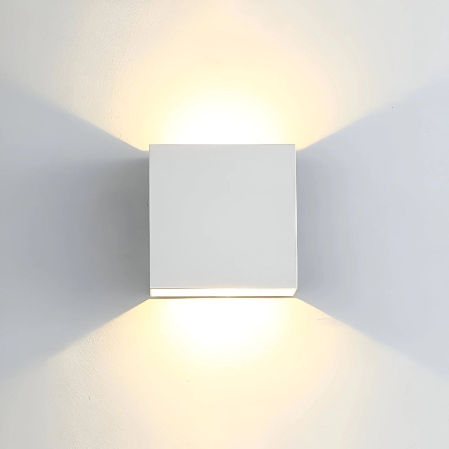 LumiCube™ – Modern Adjustable Lighting Designer Wall Light