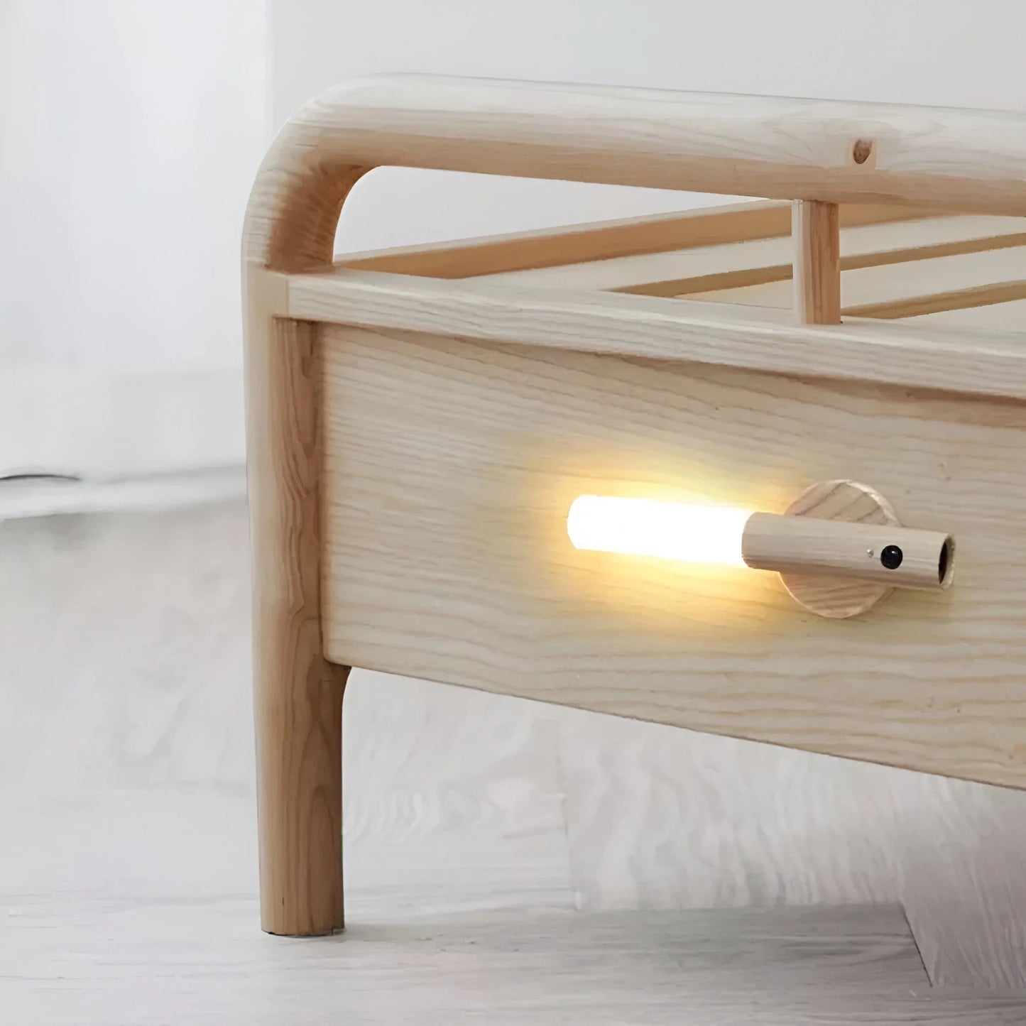 LumoGlow™ – Designer Wall Light with Motion Detection