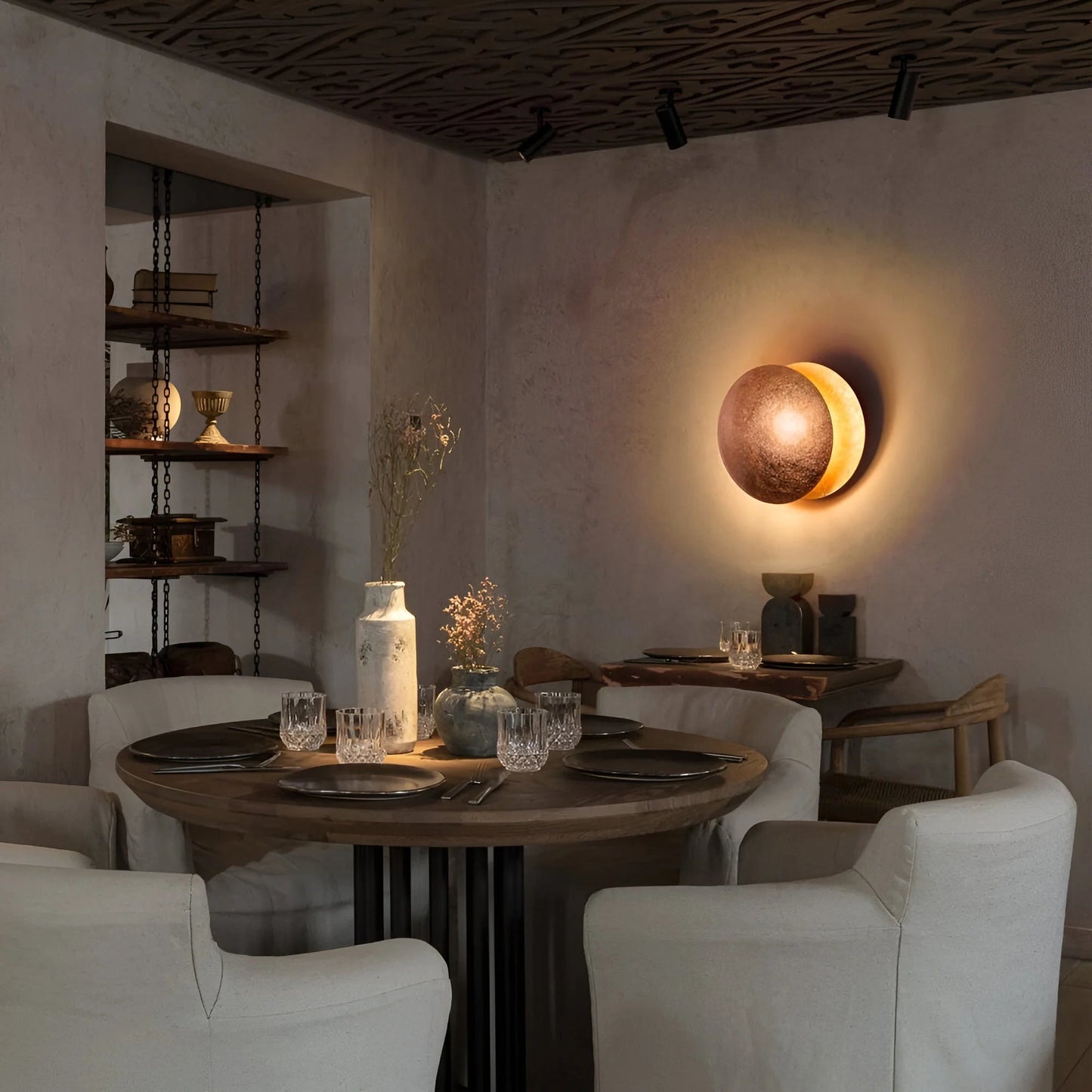 LunarGlow™ – Silver Metal Designer Wall Light with Adjustable Lighting