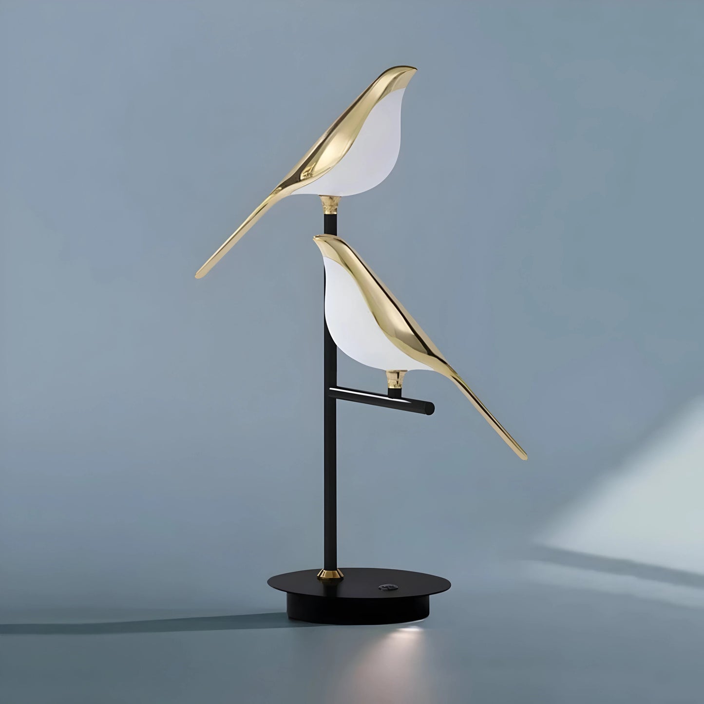Orniluce™ – 3-Color Golden Bird LED Design Table Lamp