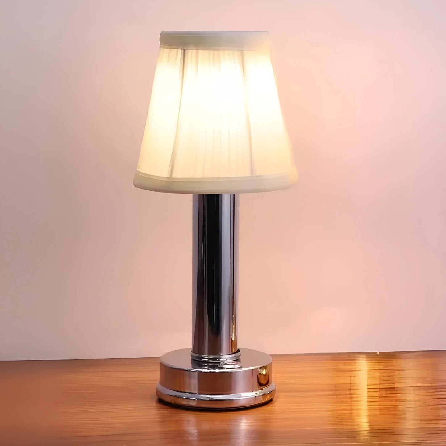 SilkaLux™ – Cordless Table Lamp with 3-Level Silk Lighting