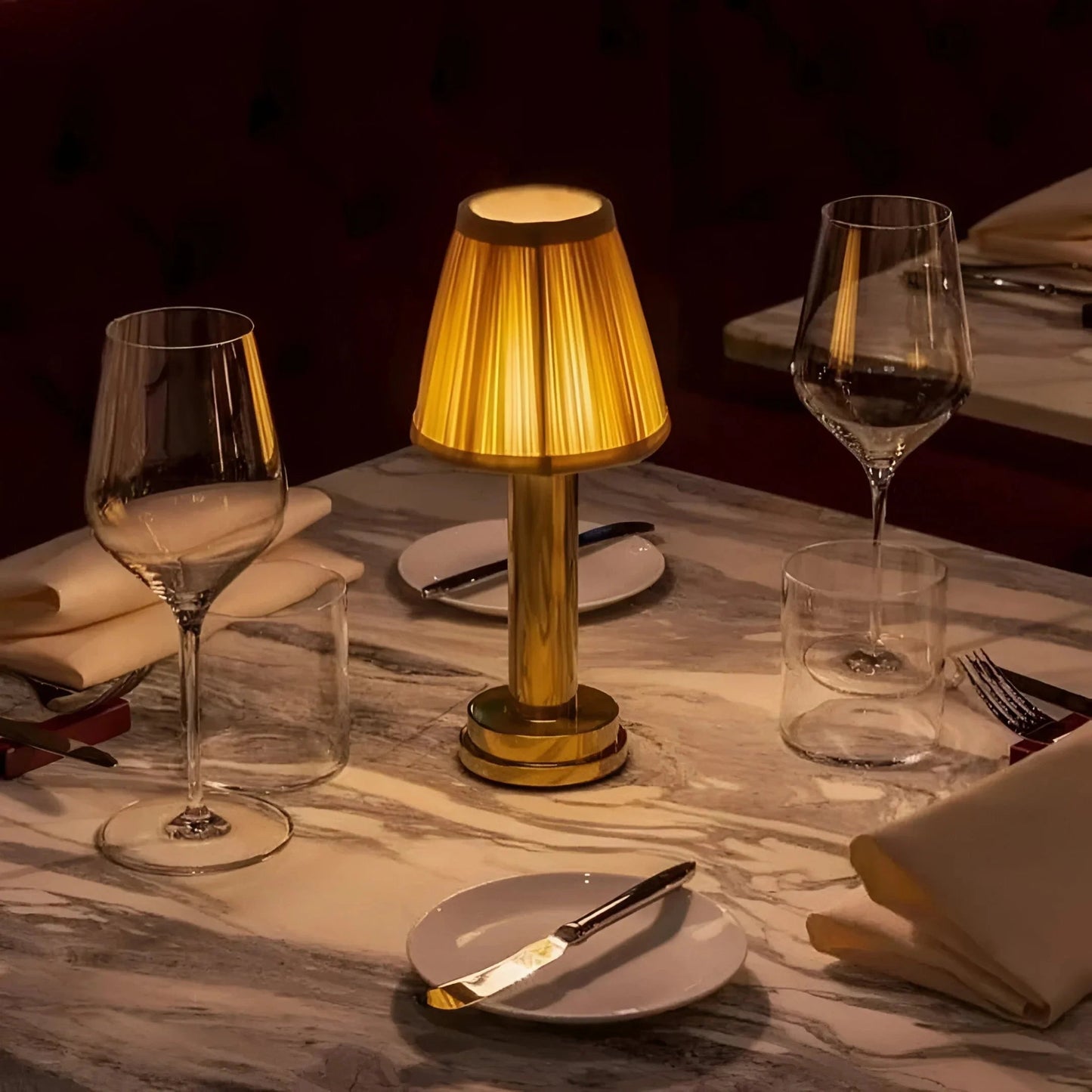 SilkaLux™ – Cordless Table Lamp with 3-Level Silk Lighting