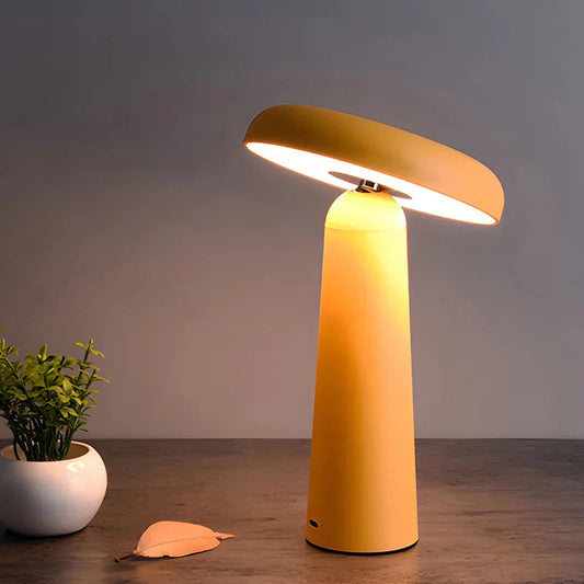 Bambéa™ – Natural Bohemian Glow Rattan Table Lamp