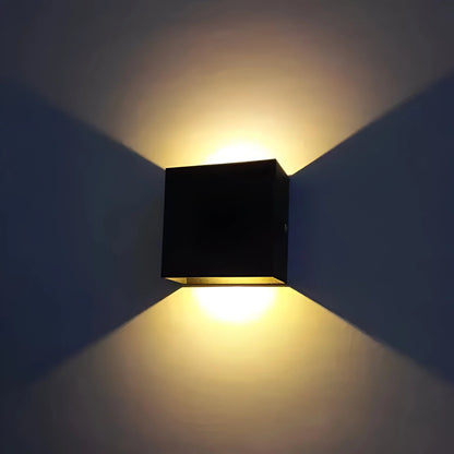 LumiCube™ – Modern Adjustable Lighting Designer Wall Light
