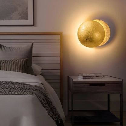 LunarGlow™ – Silver Metal Designer Wall Light with Adjustable Lighting