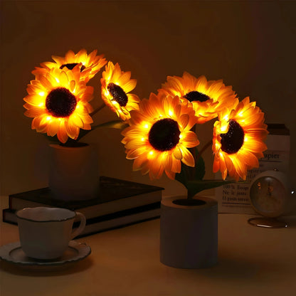 SolaLume™ – Cordless Sunflower LED Table Lamp with Warm Light